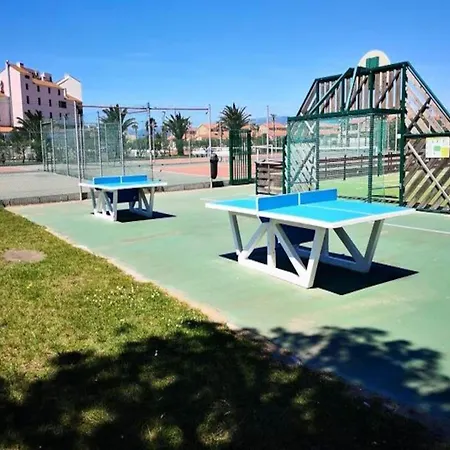 For 4 People Apartamento Le Barcarès